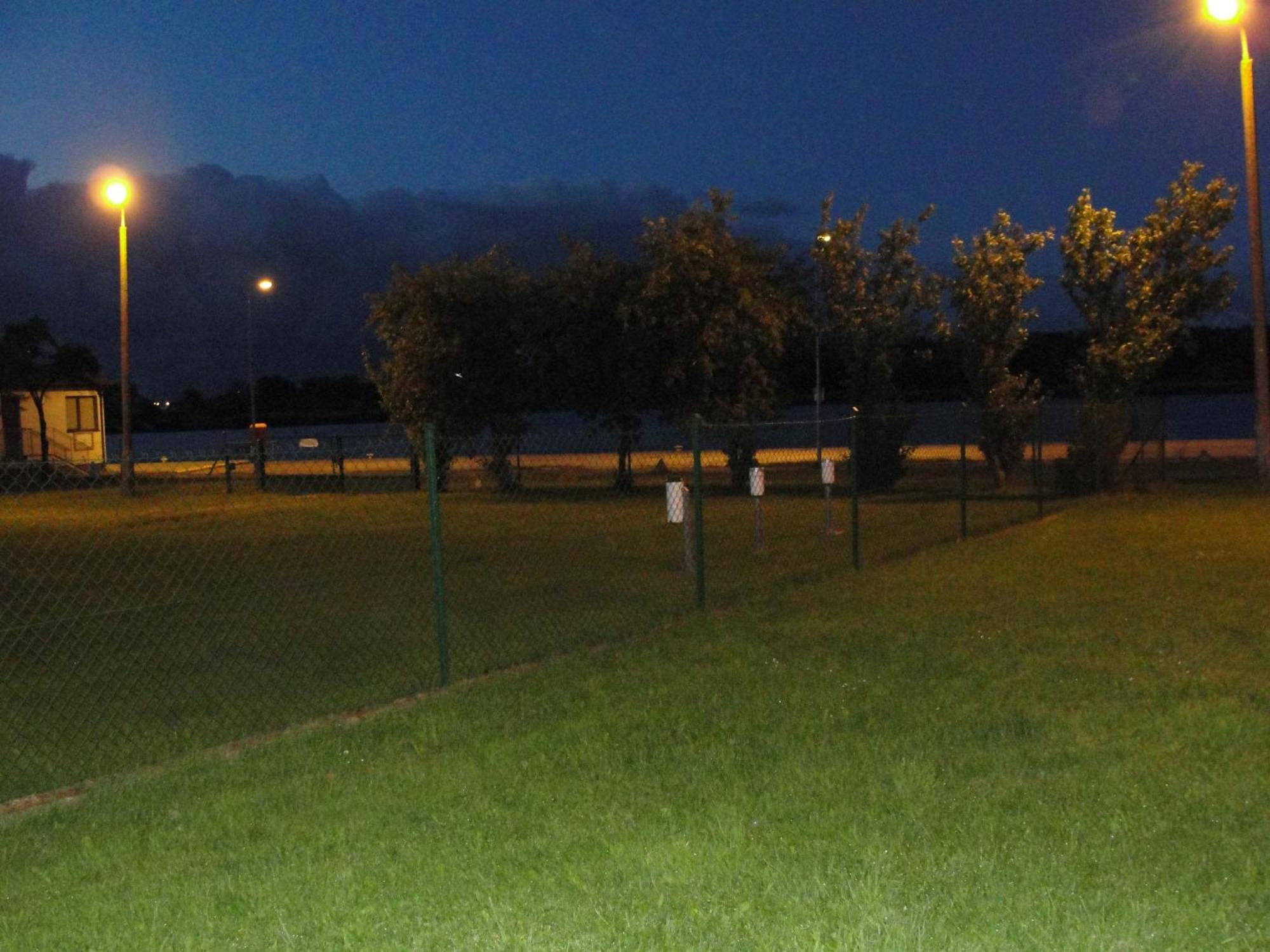Apartament Wolin Nad Woda Kolo Miedzyzdrojow Bagian luar foto